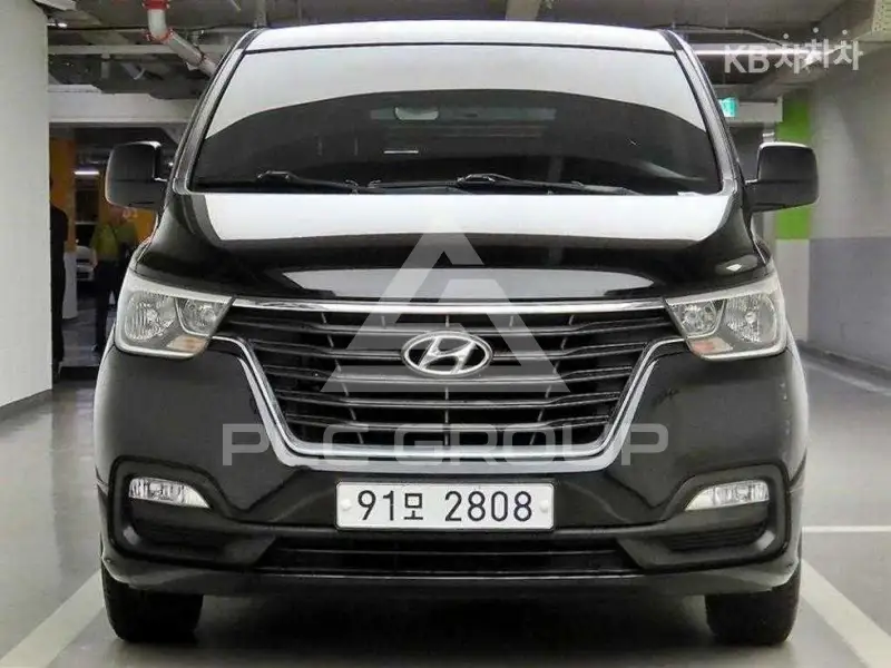 2018 Hyundai Starex