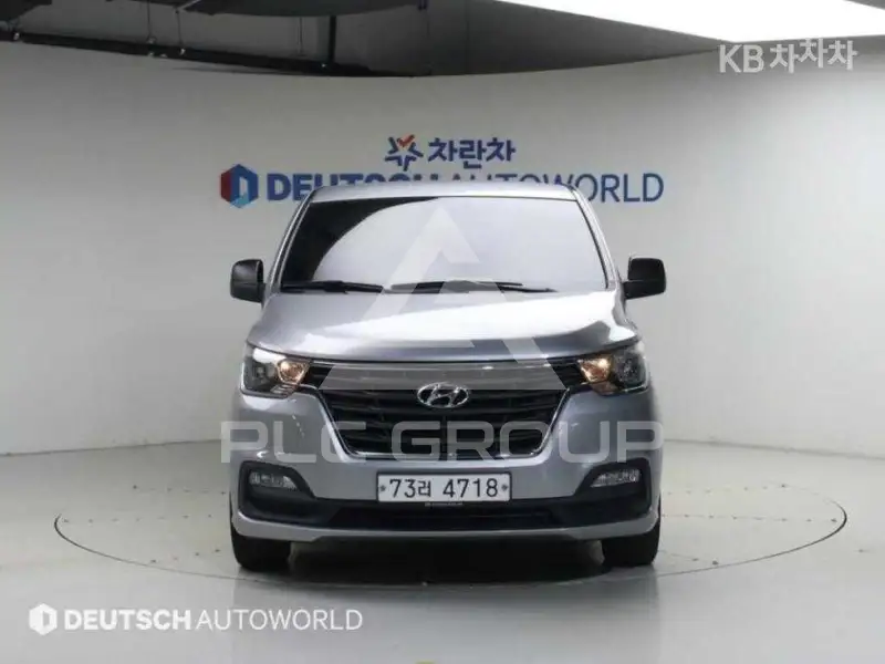 2018 Hyundai Starex