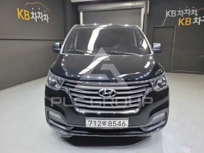 2018 Hyundai Starex