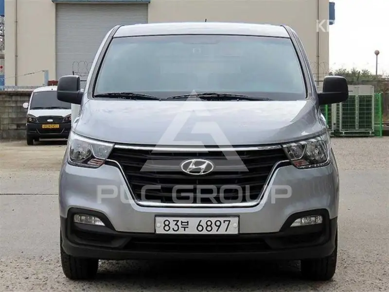 2018 Hyundai Starex