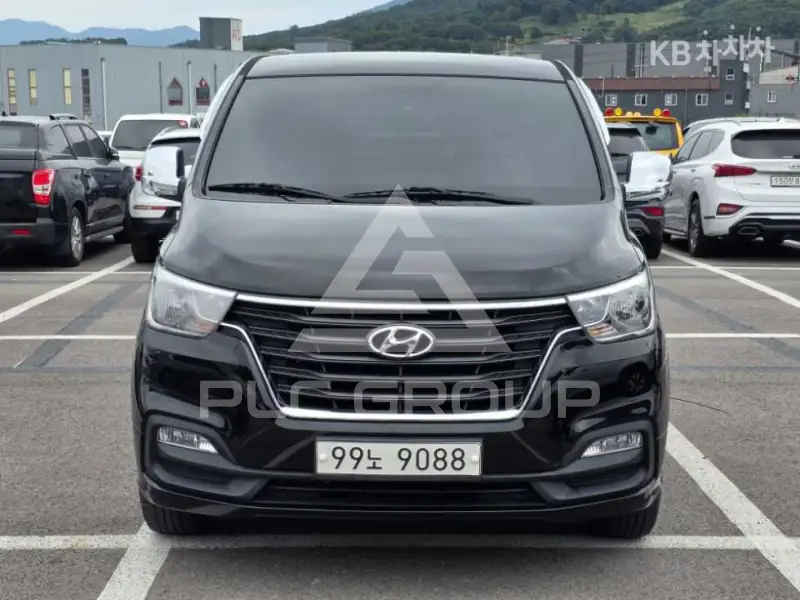 2018 Hyundai Starex