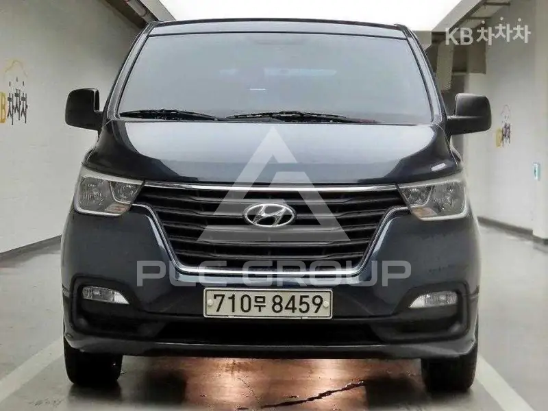 2018 Hyundai Starex