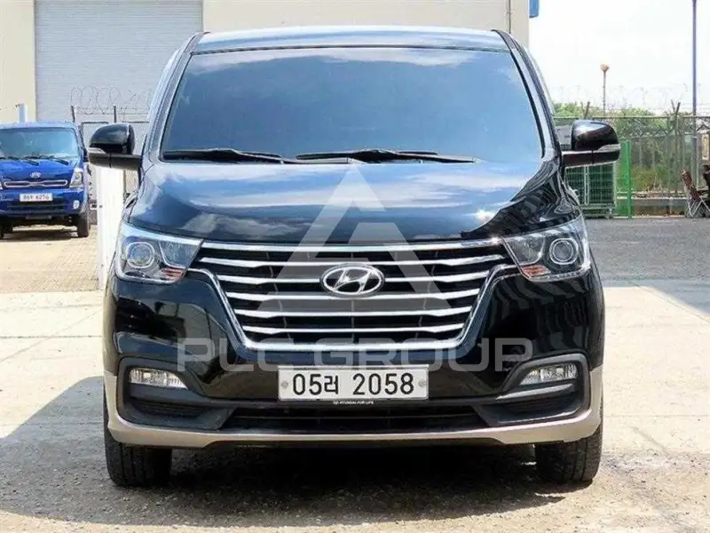 2018 Hyundai Starex