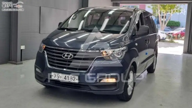 2018 Hyundai Starex