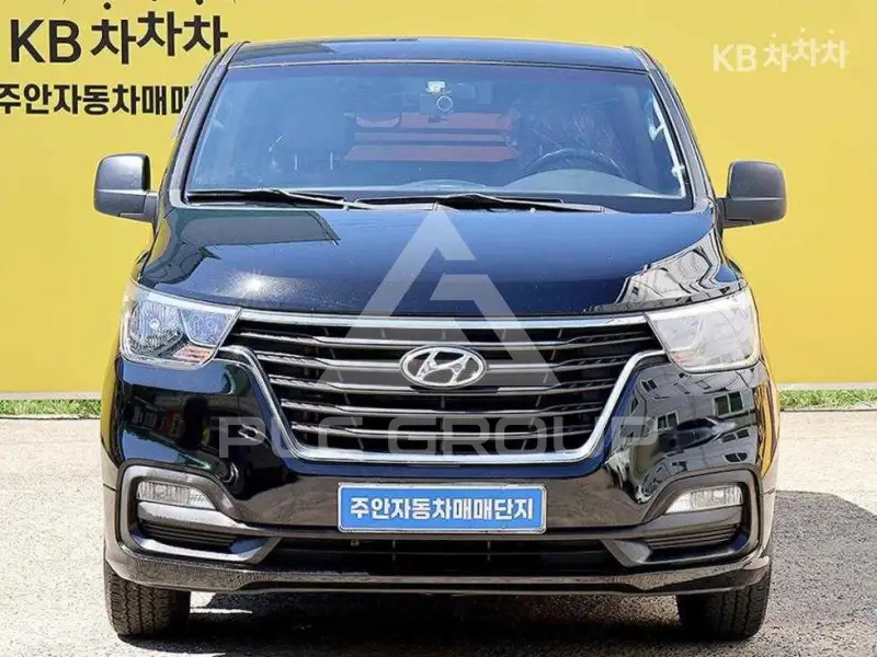 2018 Hyundai Starex