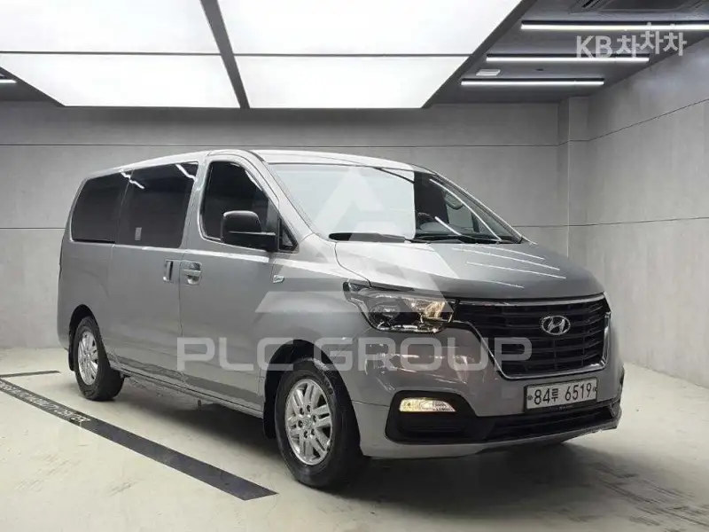 2018 Hyundai Starex