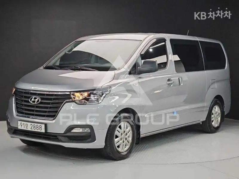 2018 Hyundai Starex