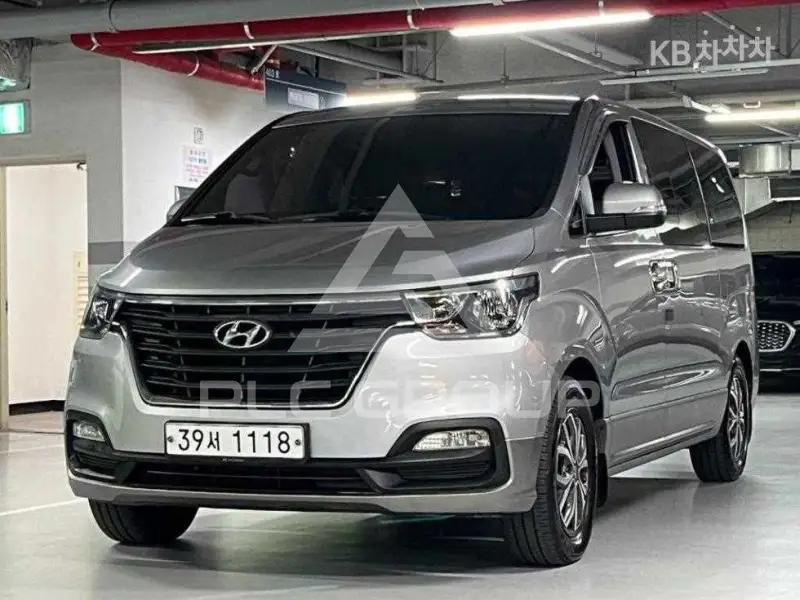 2018 Hyundai Starex