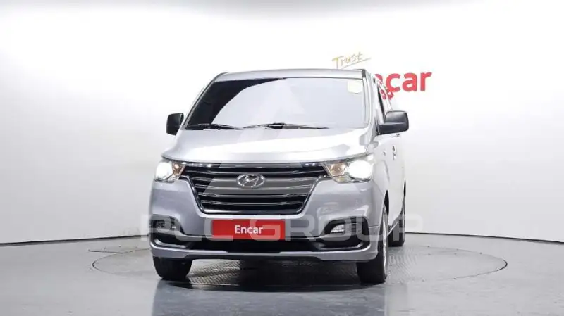 2018 Hyundai Starex