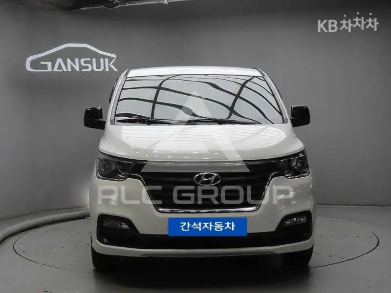 2018 Hyundai Starex