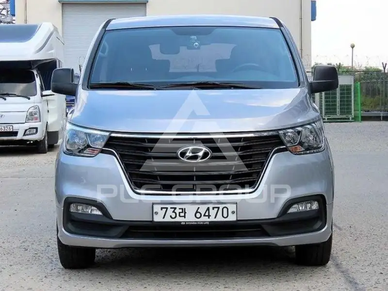 2018 Hyundai Starex