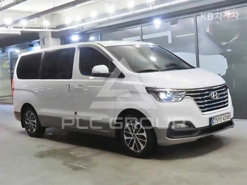 2018 Hyundai Starex