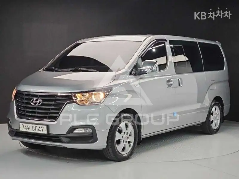 2018 Hyundai Starex