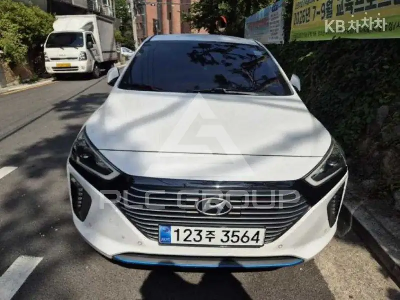 2018 Hyundai Ioniq