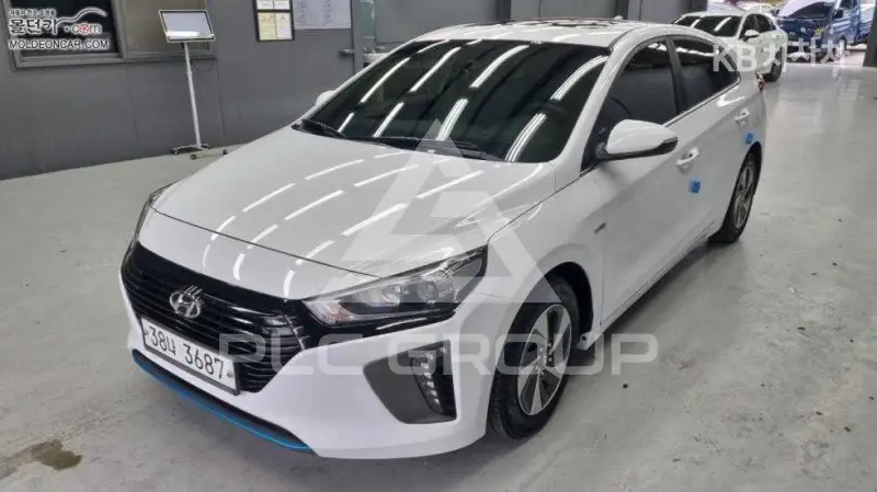2018 Hyundai Ioniq
