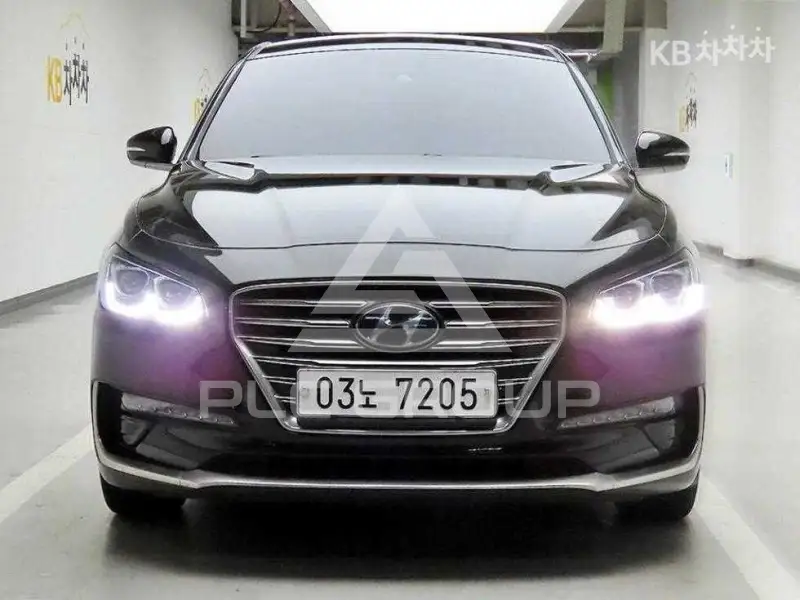 2018 Hyundai Grandeur