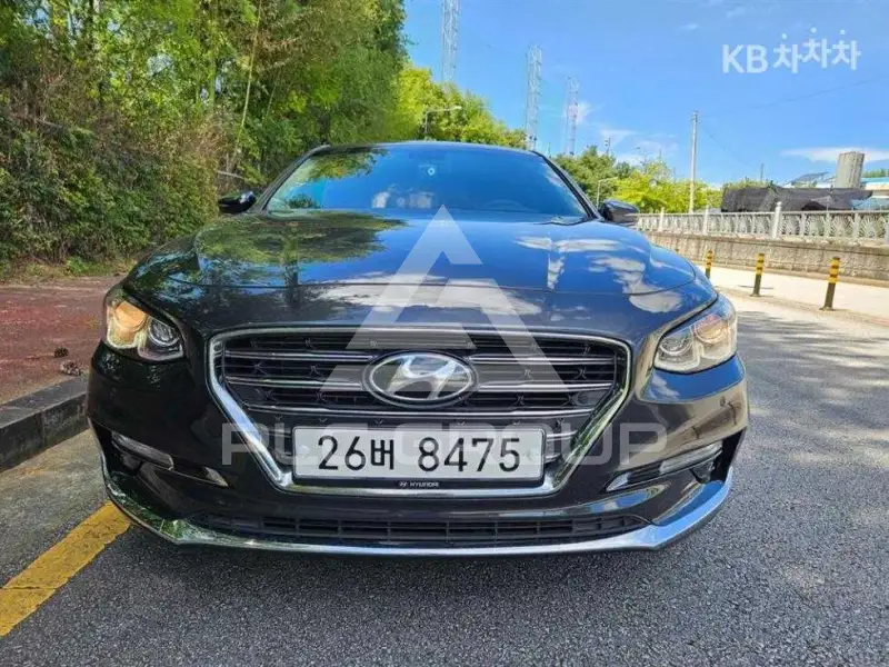 2018 Hyundai Grandeur