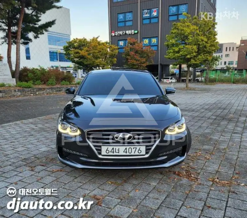2018 Hyundai Grandeur