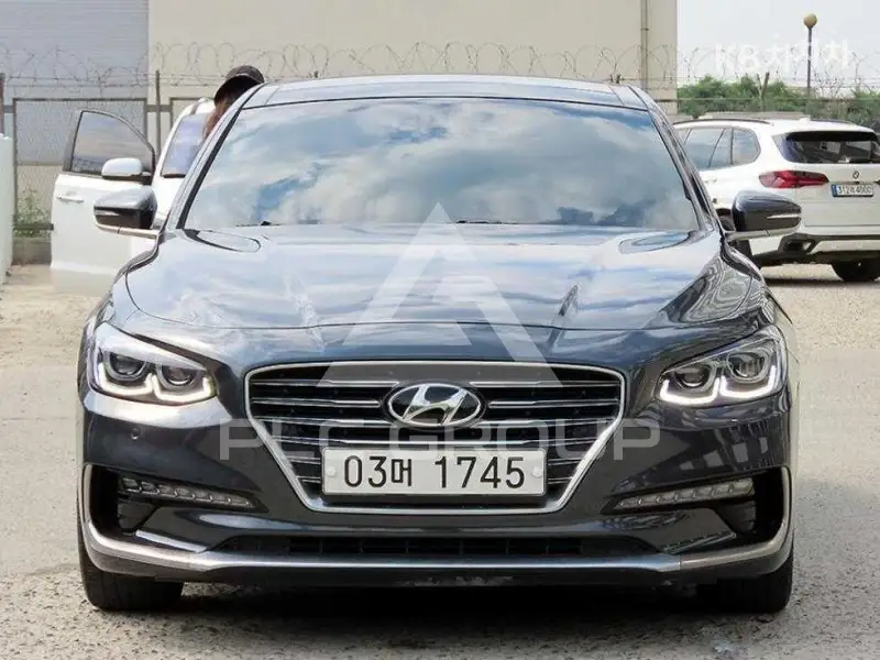 2018 Hyundai Grandeur