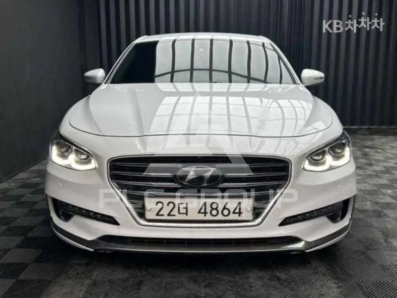 2018 Hyundai Grandeur