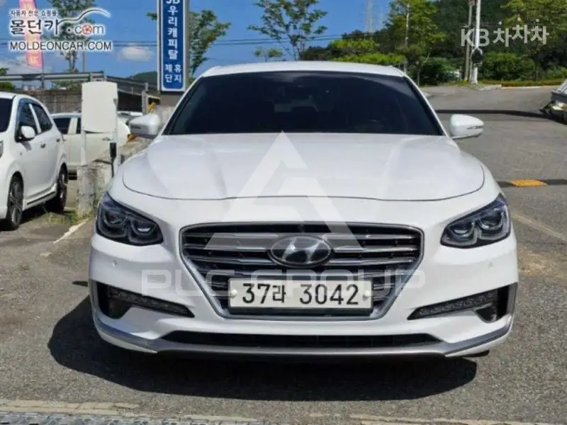 2018 Hyundai Grandeur