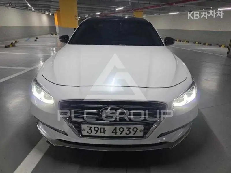 2018 Hyundai Grandeur
