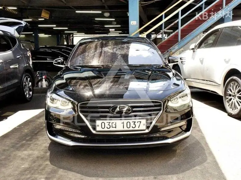 2018 Hyundai Grandeur