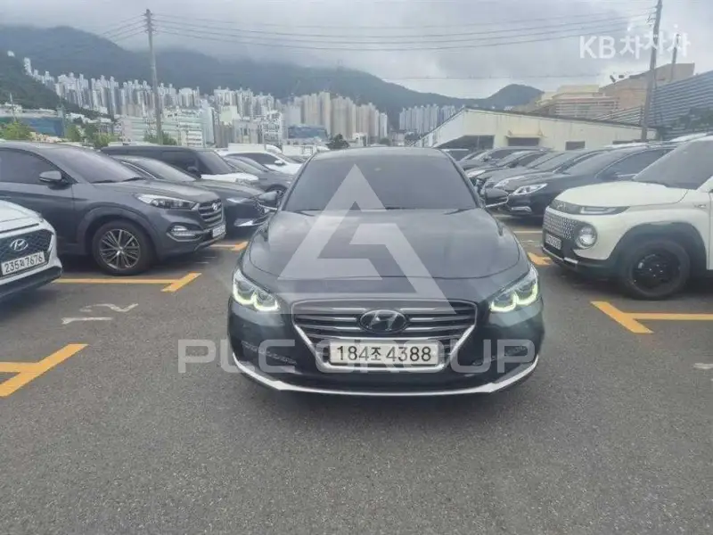2018 Hyundai Grandeur