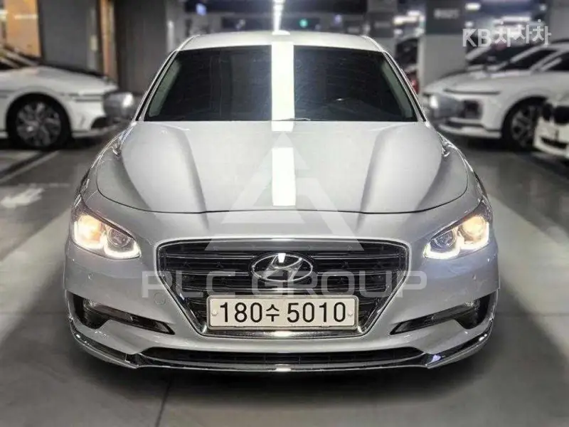 2018 Hyundai Grandeur