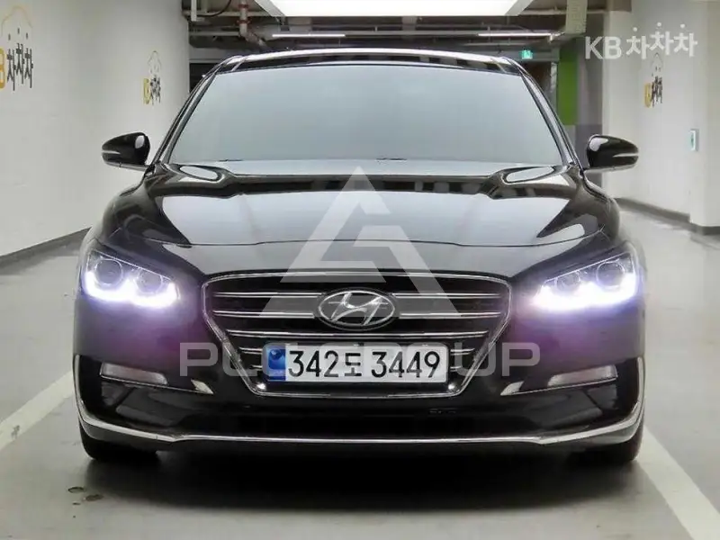 2018 Hyundai Grandeur