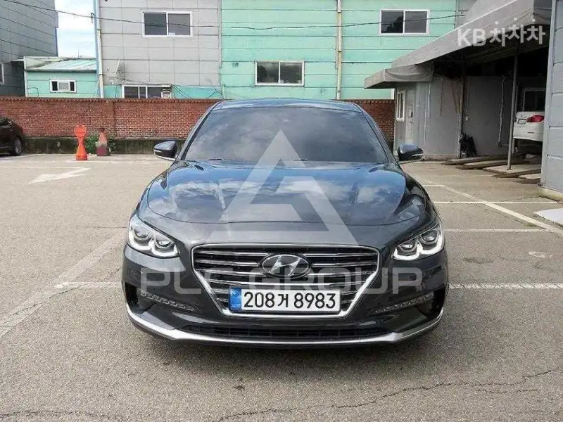 2018 Hyundai Grandeur
