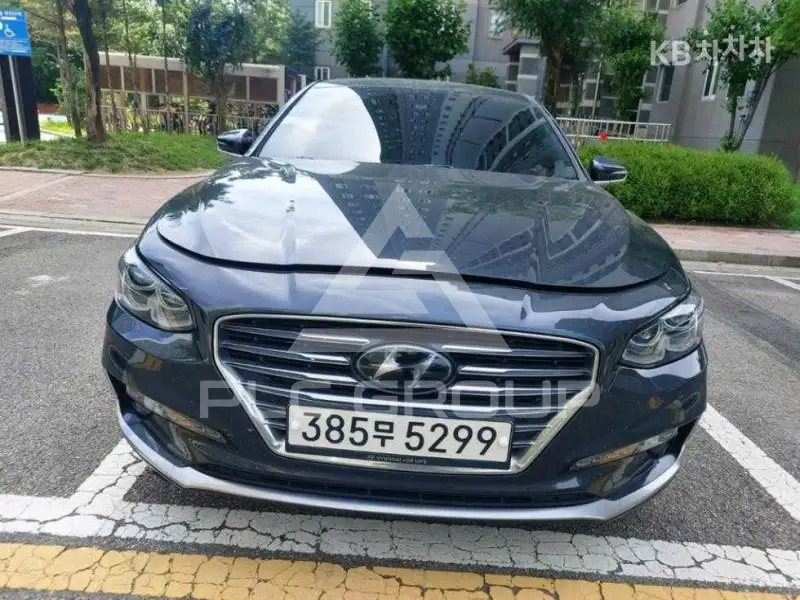 2018 Hyundai Grandeur