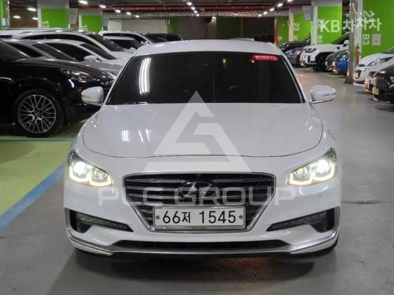 2018 Hyundai Grandeur
