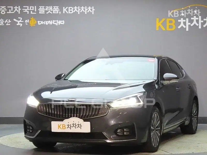 2018 KIA K7