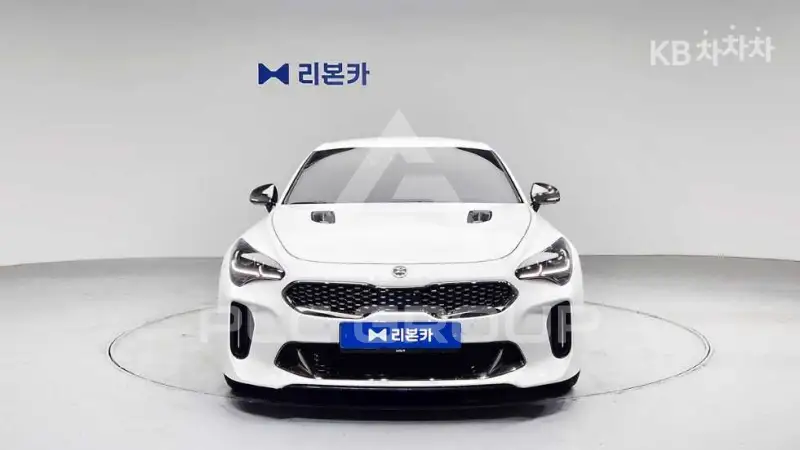 2018 KIA Stinger