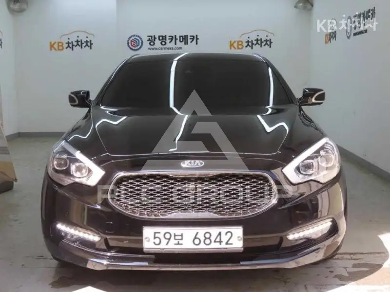 2018 KIA K9