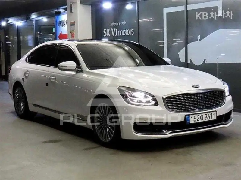 2018 KIA K9
