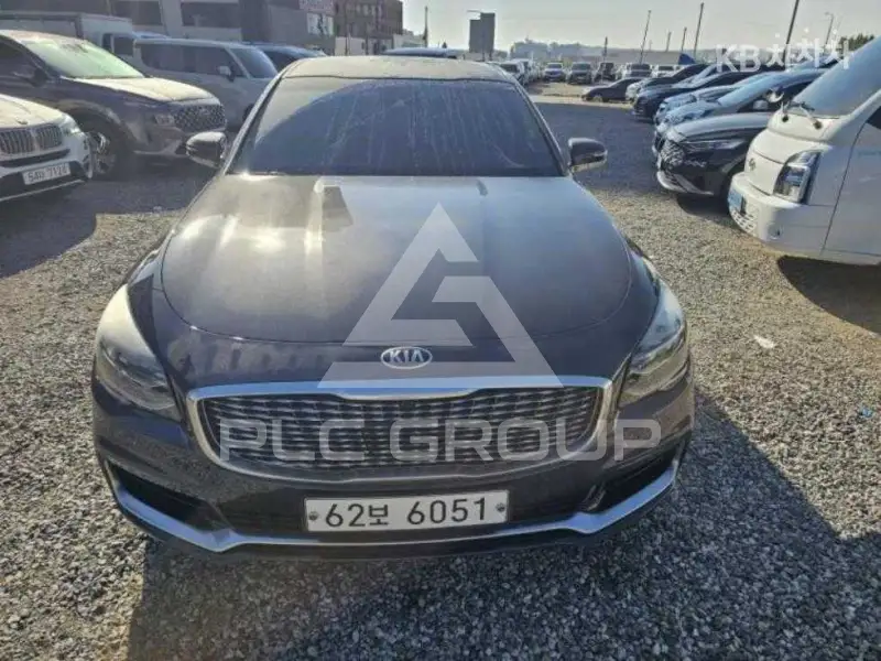 2018 KIA K9