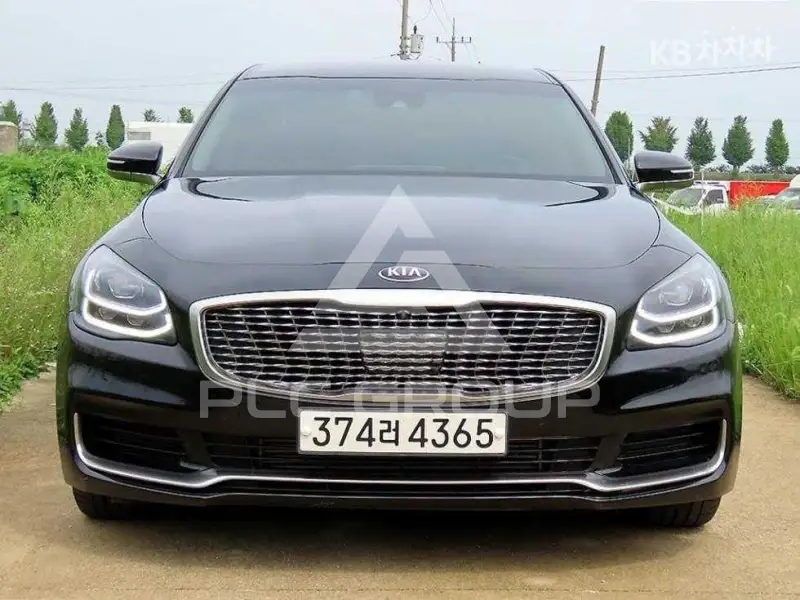 2018 KIA K9