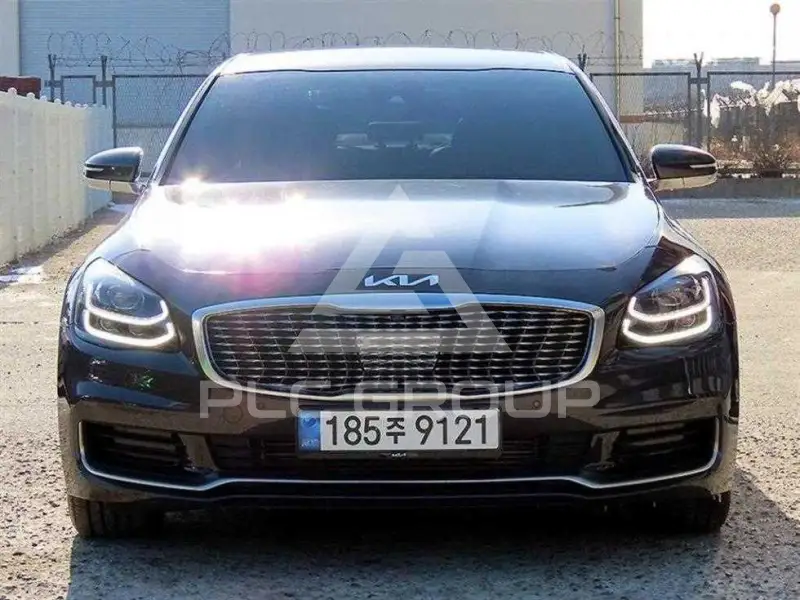 2018 KIA K9