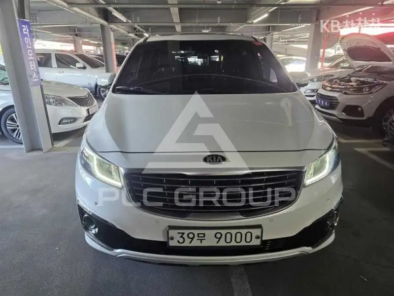 2018 KIA Carnival