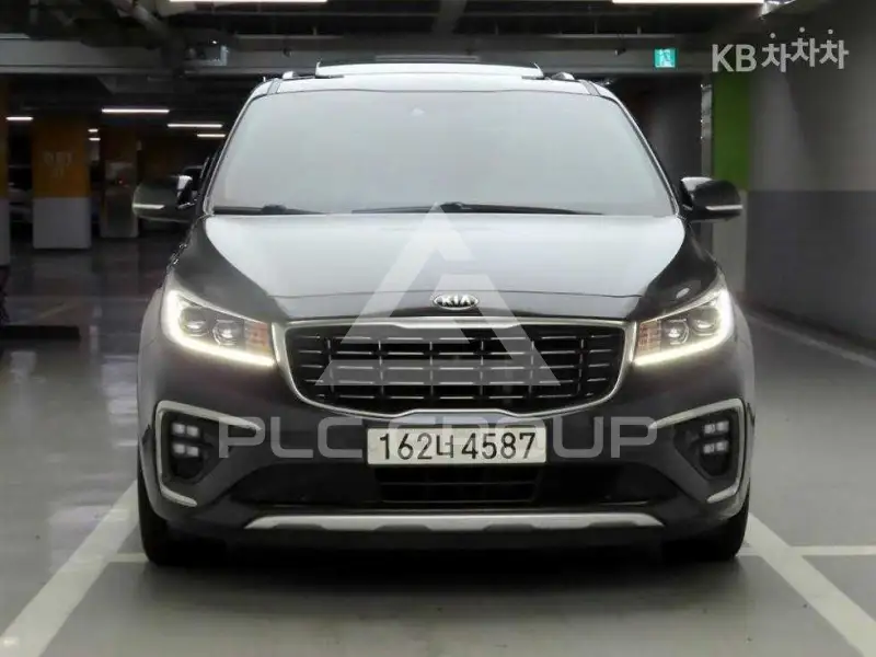 2018 KIA Carnival