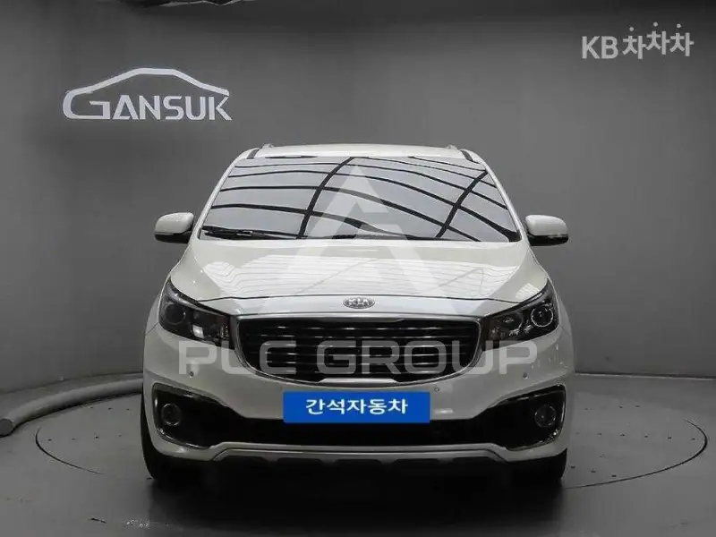 2018 KIA Carnival