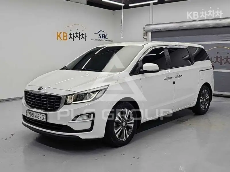 2018 KIA Carnival