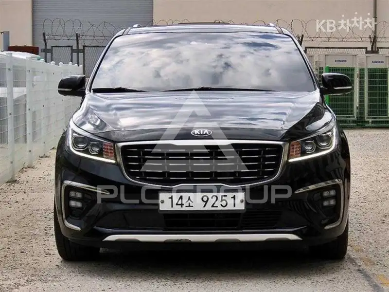 2018 KIA Carnival
