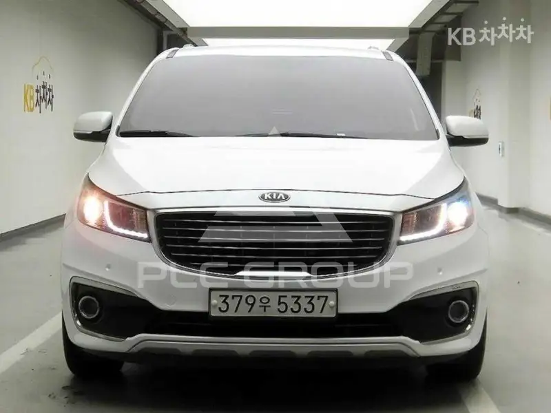 2018 KIA Carnival