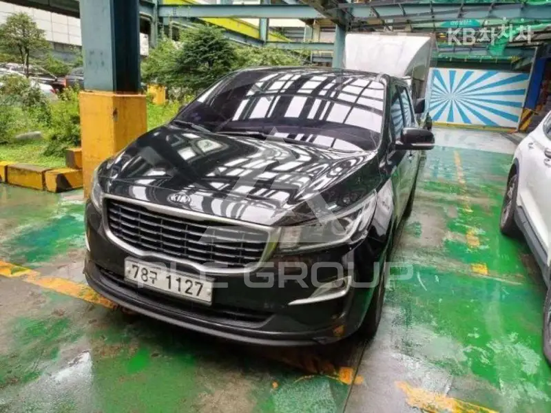 2018 KIA Carnival