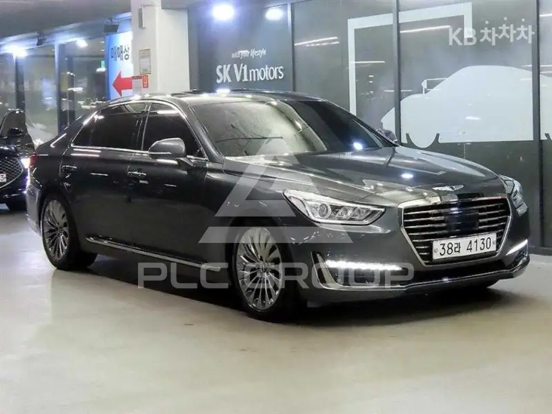 2018 Genesis G90