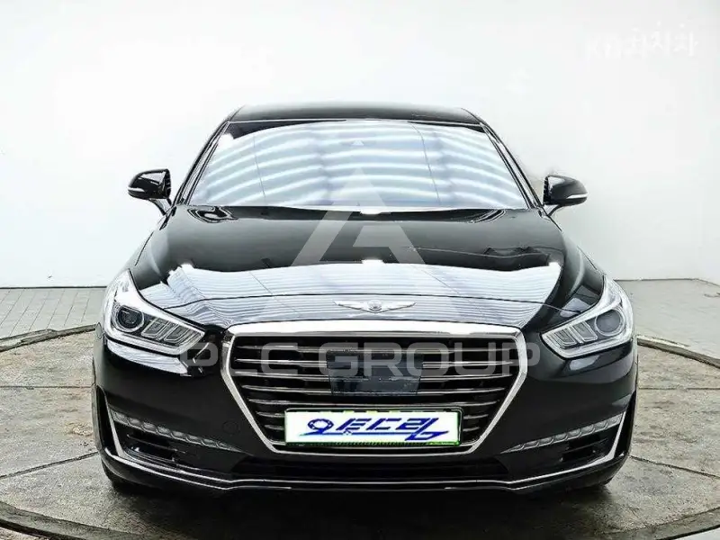 2018 Genesis G90