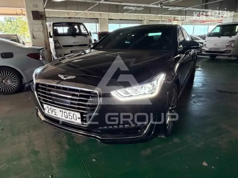 2018 Genesis G90